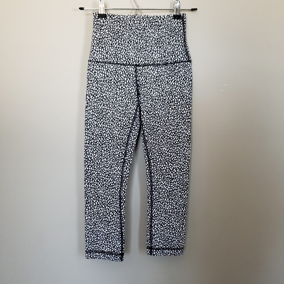 Lululemon Wunder Under Crop (Hi-Rise) Rare Mosaic - Picture 7 of 12